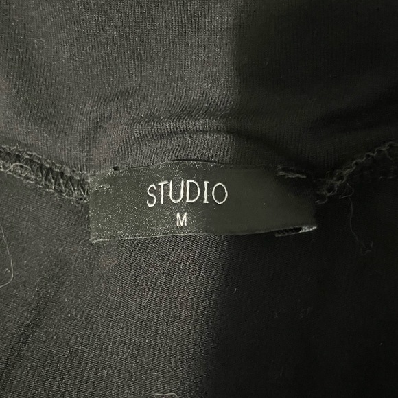 Black stretchy maxi skirt - Picture 3 of 3